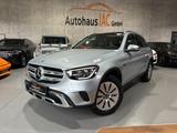 Mercedes-Benz GLC 300de 4Matic/Pano/AHK/360/Leder/Dig. Tacho - Hybrid (Diesel/Elektro): Silber, Geländewagen