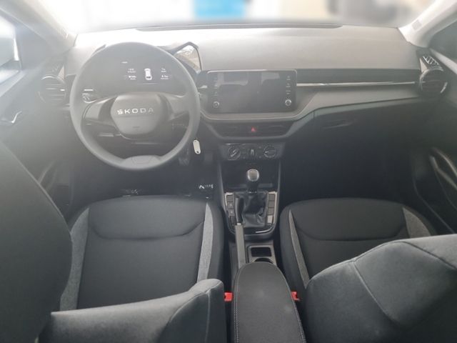 Fahrzeugabbildung SKODA Fabia 1.0 TSI Essence KLIMA SHZ PDC LED