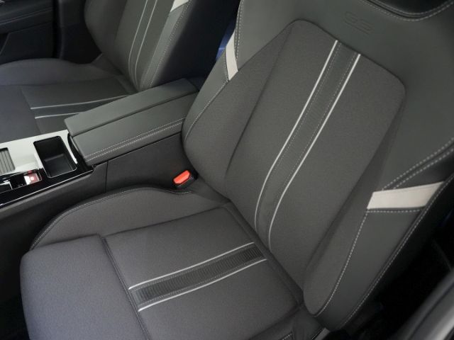 Astra L LIM. GS AT+NAVI+KEYLESS+MATRIX-LED-LICHT