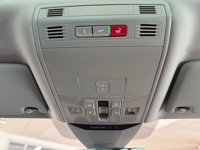 Passat Variant GTE 1.4 eHybrid R-LINE +AHK+PANO+
