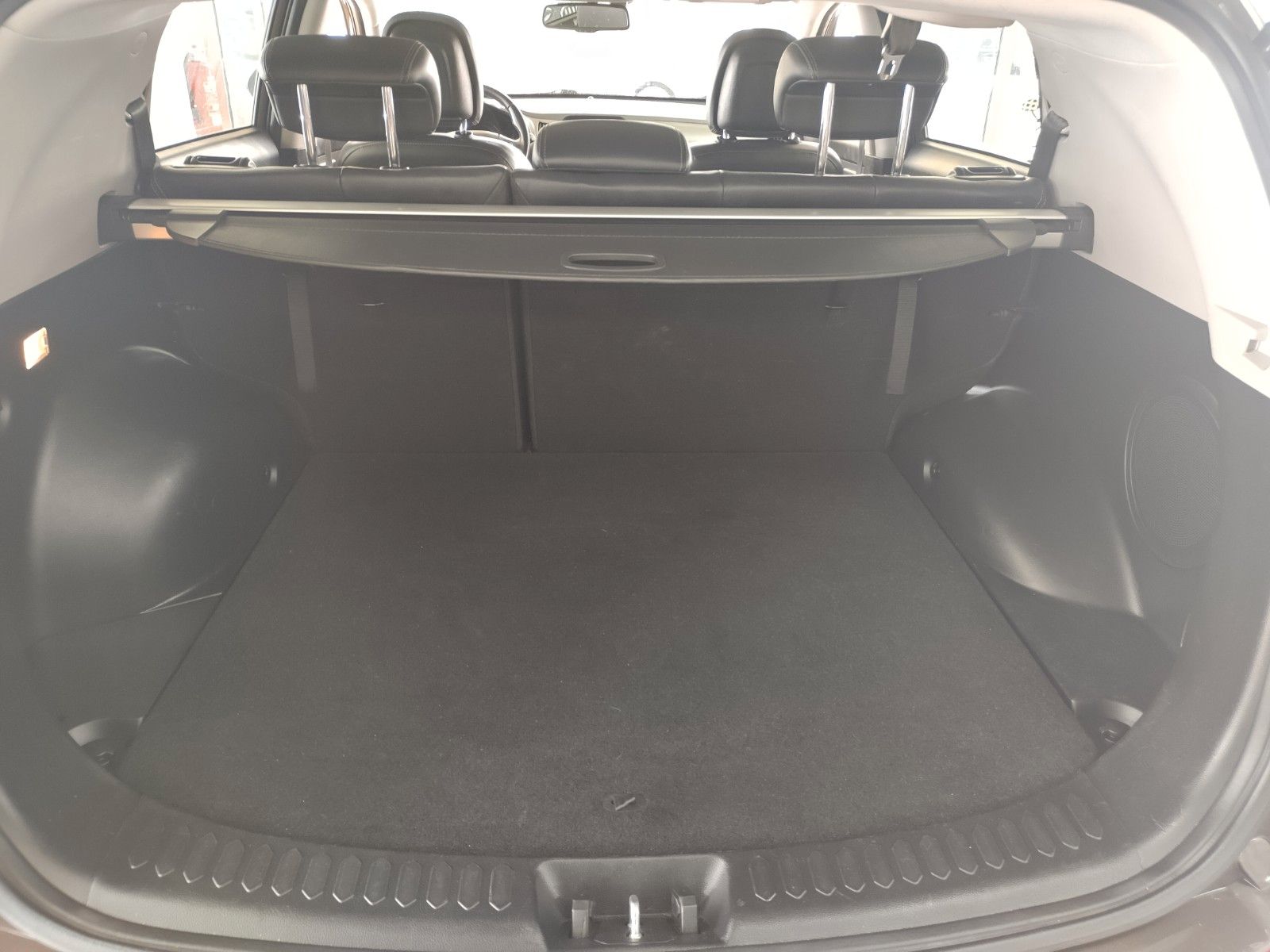 Fahrzeugabbildung Kia Sportage Spirit 2WD ! Leder ! Kamera ! TÜV neu