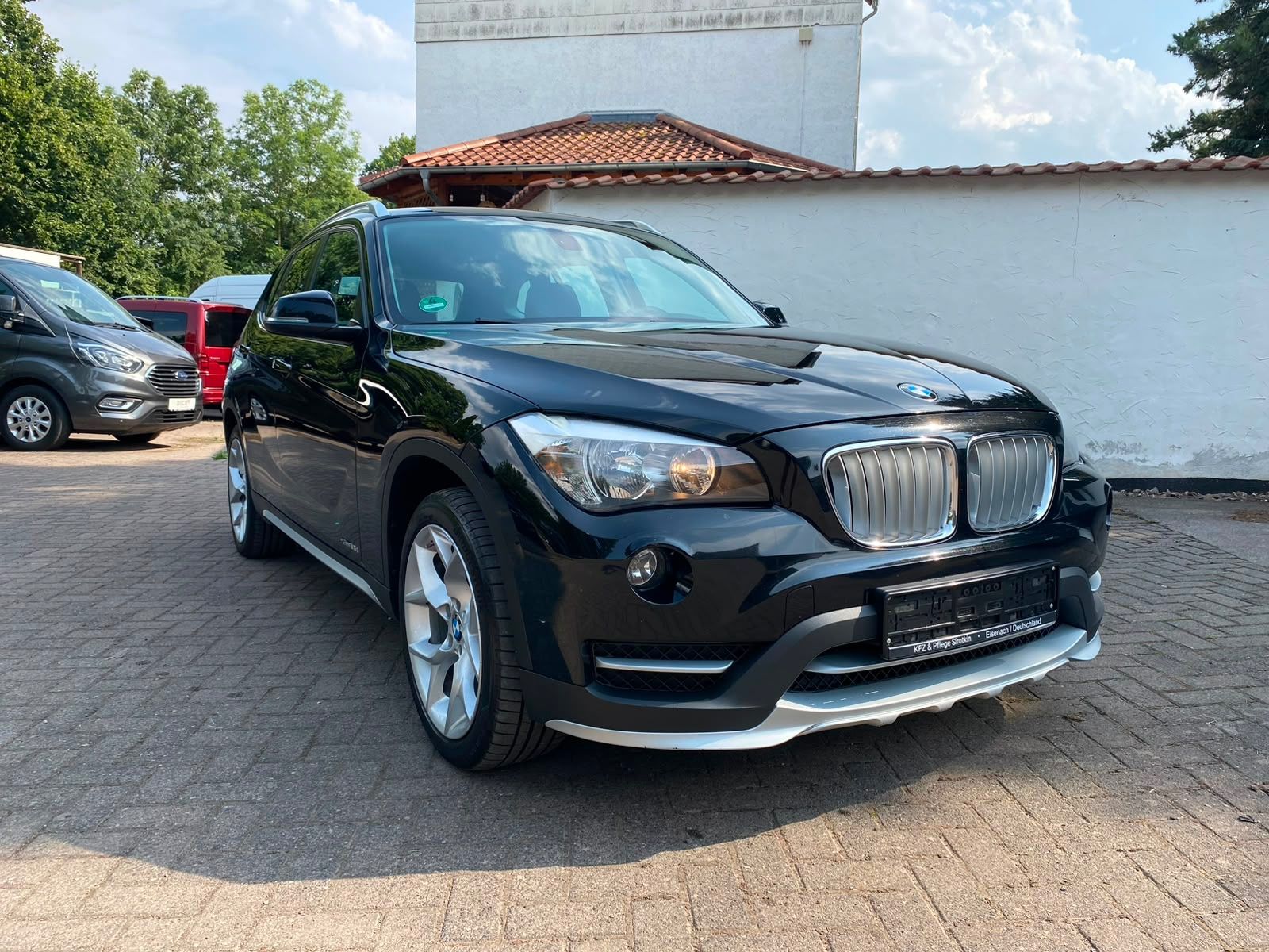 BMW X1 - 1