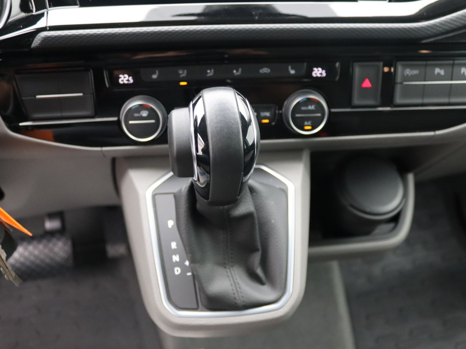 Volkswagen T6 California - Bild 20