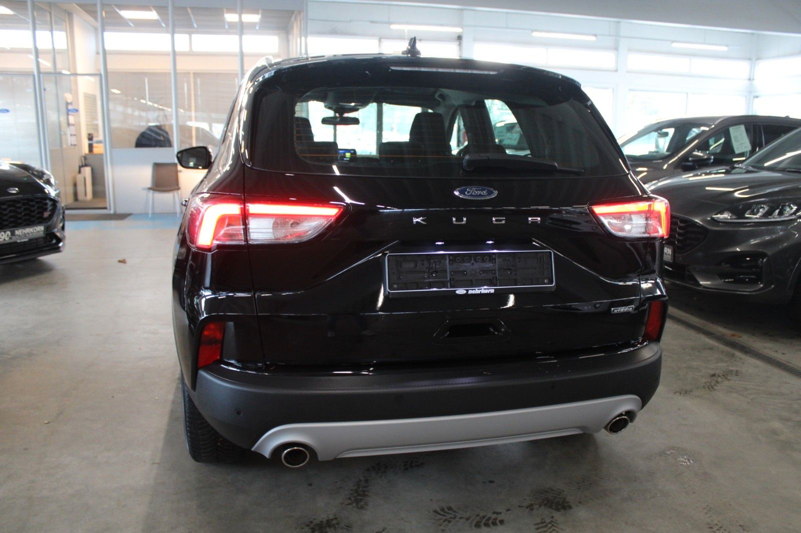 Fahrzeugabbildung Ford Kuga PHEV Aut. Cool&Connect + Winter Paket