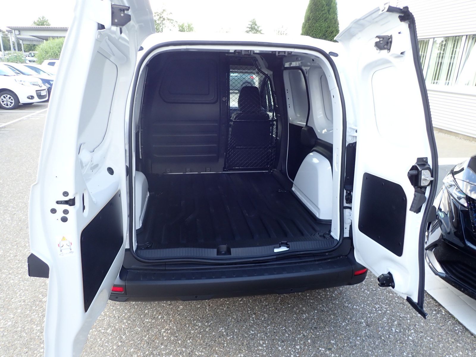 Fahrzeugabbildung Renault Kangoo Rapid Business L1 Blue dCi 95 MY24