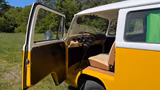 Volkswagen T2 - Volkswagen T2 mit Benzin-Antrieb