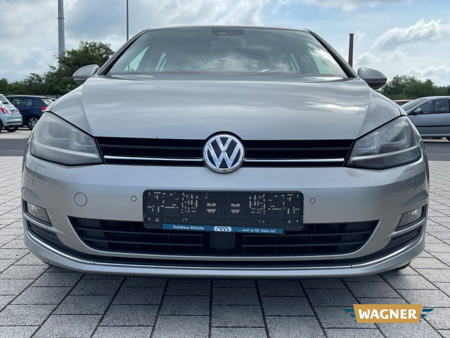 Fahrzeugabbildung Volkswagen Golf VII Highline BMT Klimaautomatik Bi-Xenon