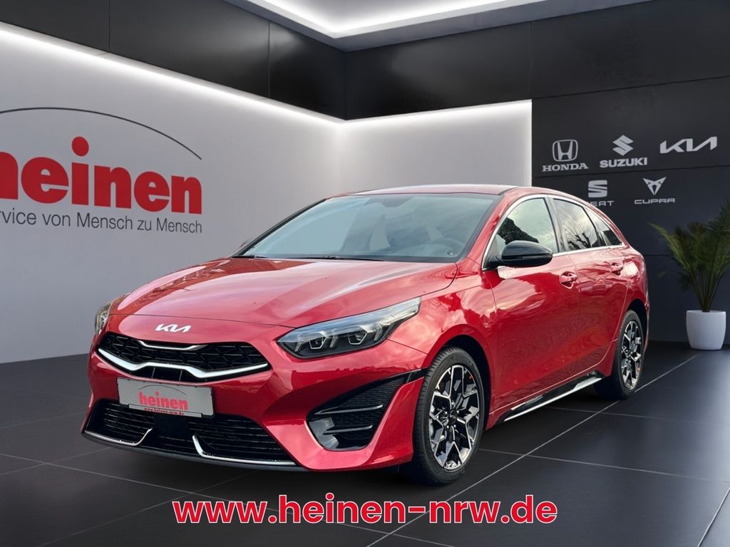 Kia pro cee'd / ProCeed