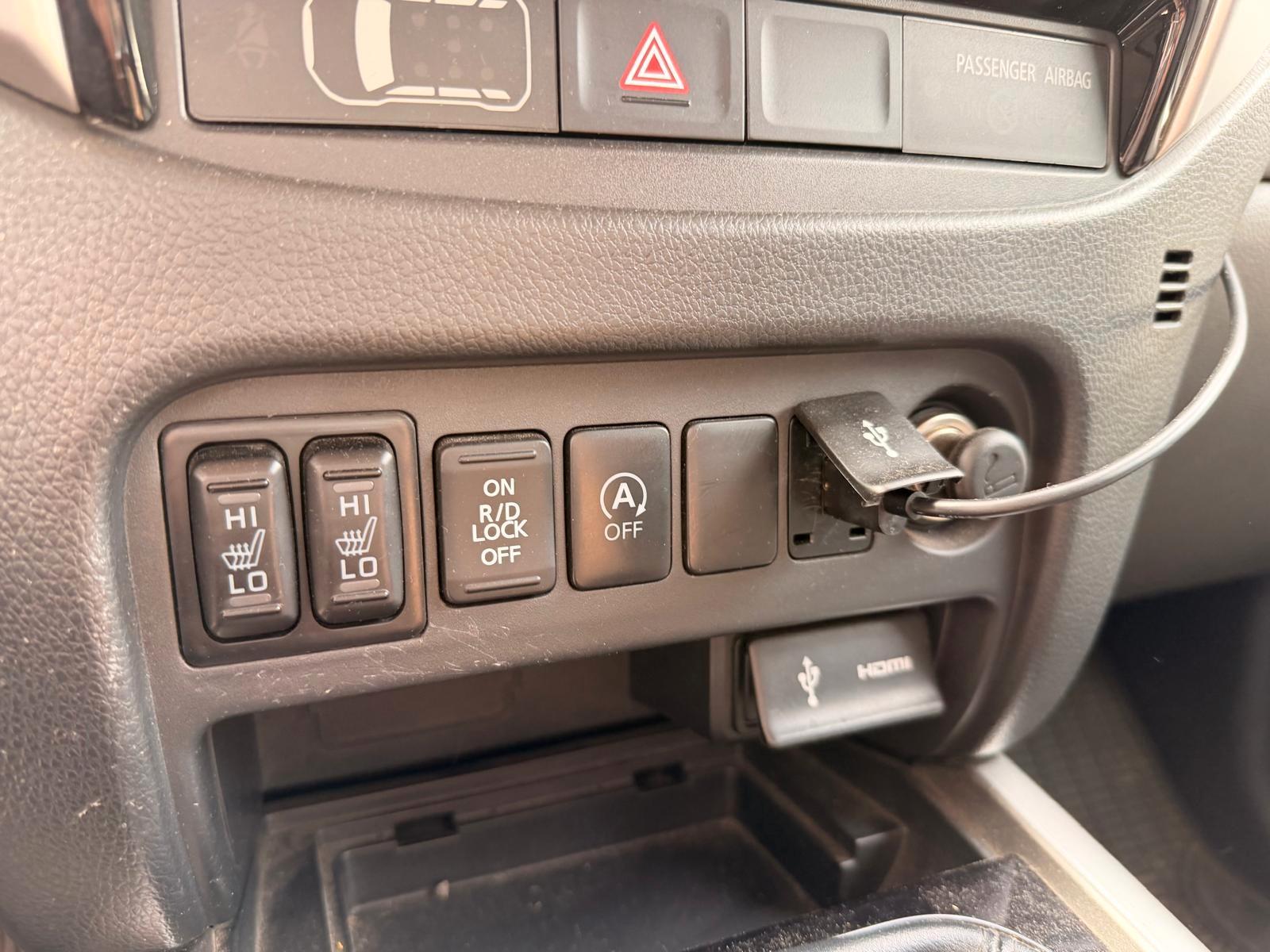 Mitsubishi L200 Diamant Edition CC 4WD