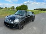 MINI Cooper D Cabrio - schwarze MINI Cooper D Cabrio