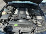 BMW E38 740i Xenon PDC LPG-Anlage - BMW 740: E38 740i