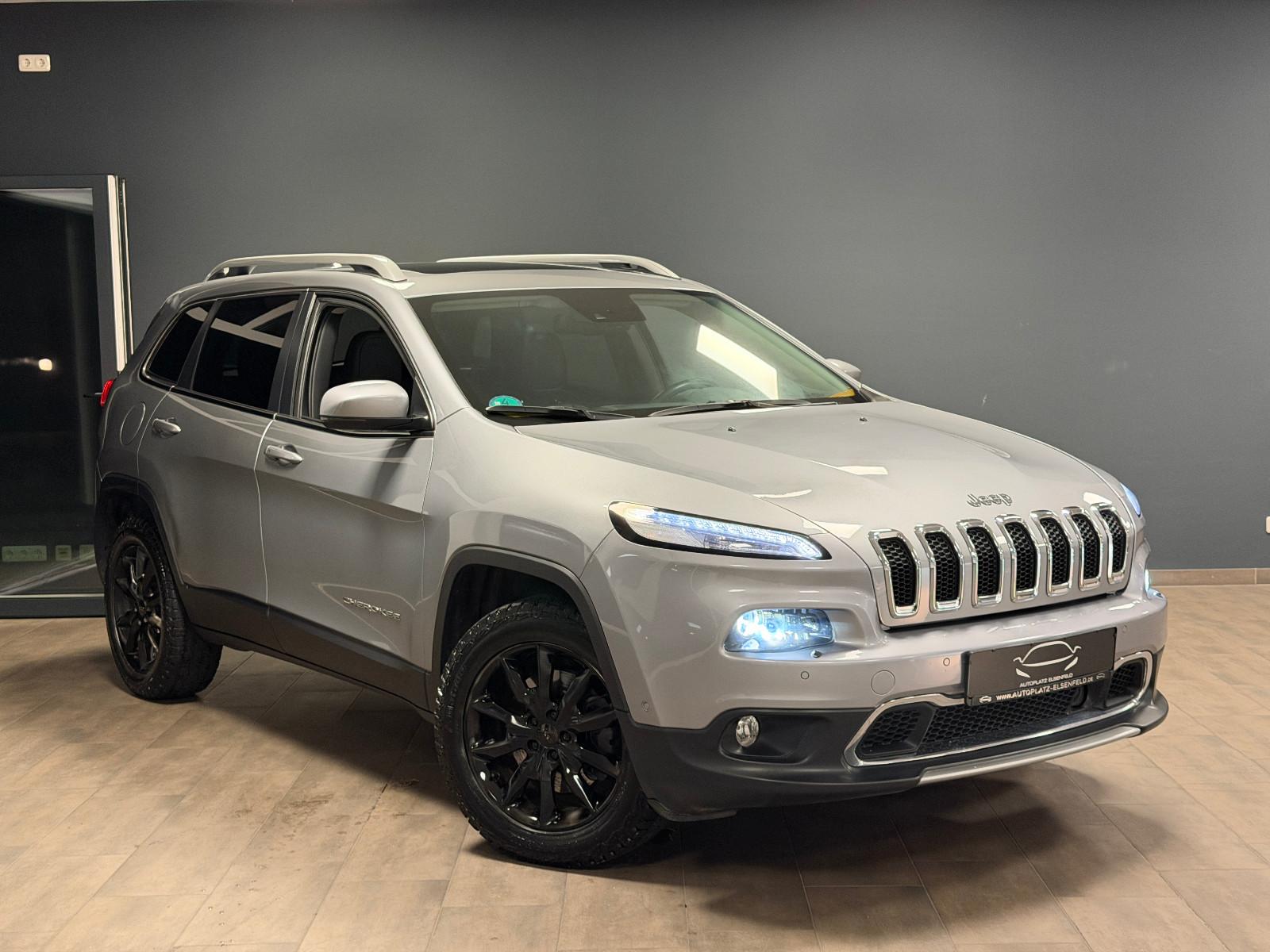 JEEP CHEROKEE 2.0 M-JET 170ch LIMITED 4WD BVA Toit pano Sièges chauffants cuir Historique présent