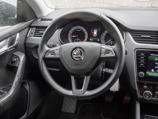 Octavia Combi 1.6 TDI Style PDC SHZ NAVI LED