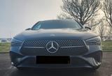 Mercedes-Benz CLA 180 DCT -  schwarz / beige - gebrauchte Mercedes-Benz CLA 180 aus dem Jahr 2024