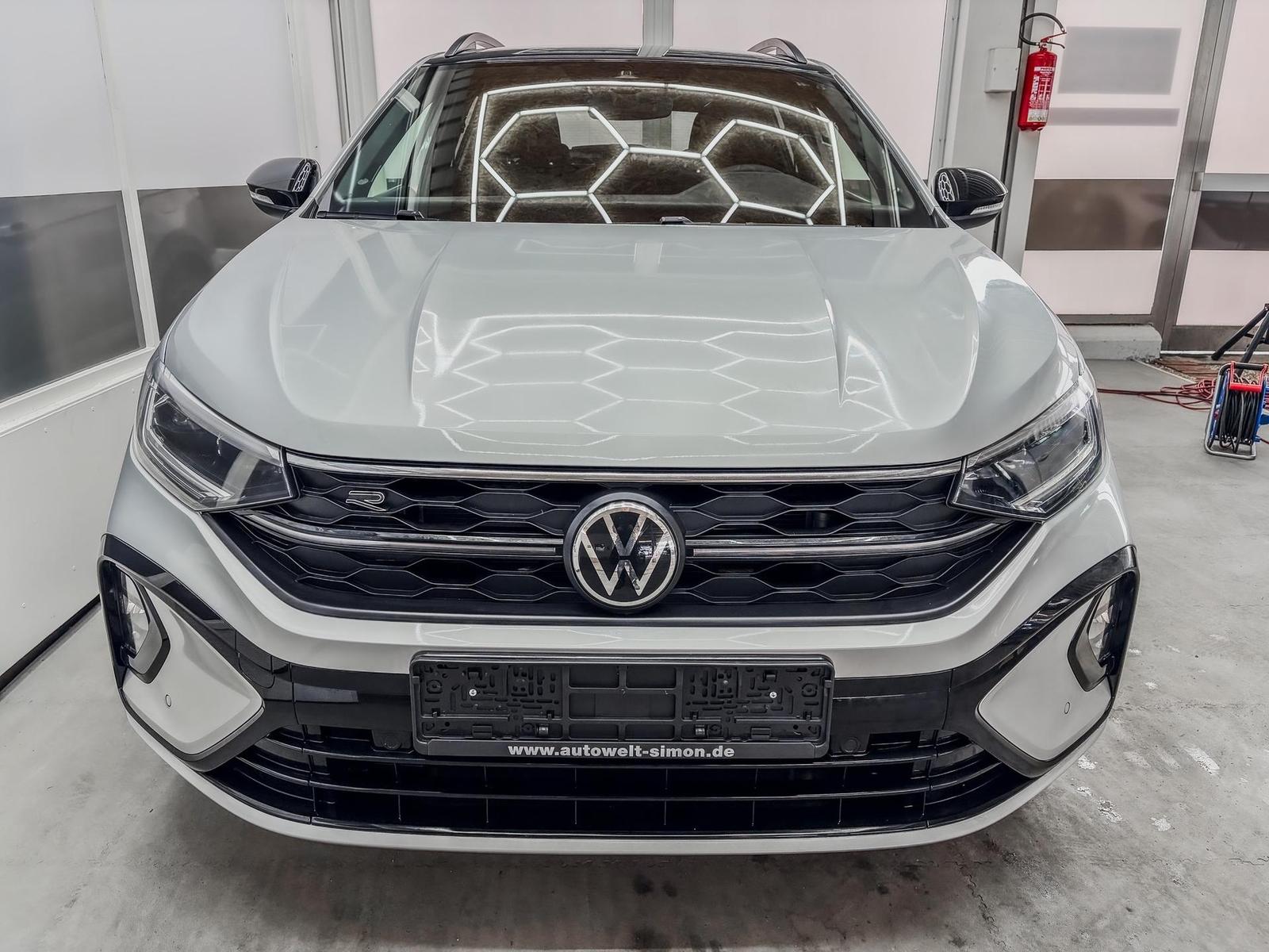 Volkswagen Taigo R-LINE SHZ BLACK PACK MATRIX ACC 1.0 TS..., миниатюра 2