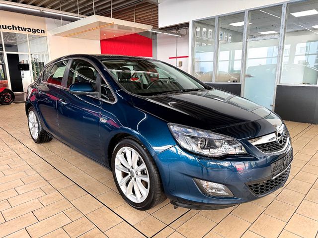 Opel ASTRA J 1.6 TURBO COSMO *NAVI+BI-XEN+LED+AHK+18*