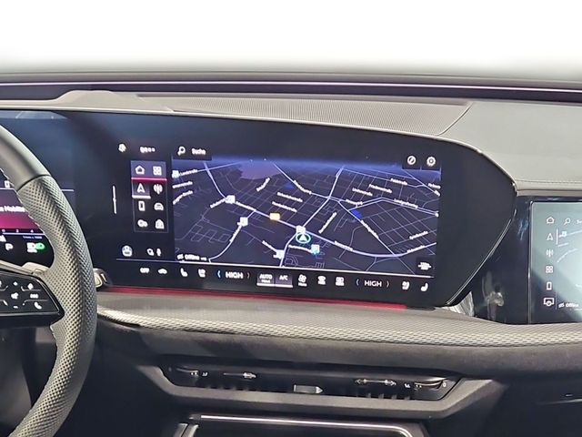 SQ5 SUV TFSI PANO+AAS+TECH-PRO+MMI-PRO