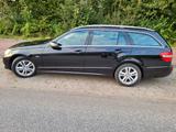 Mercedes-Benz E 250 CDI T Aut. Avangarde unfallfrei 
