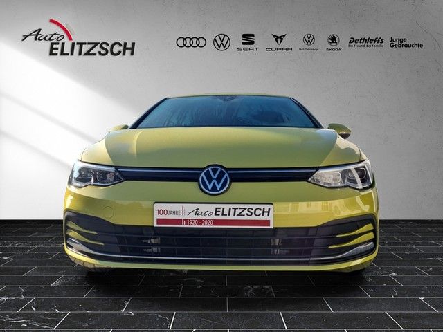 Fahrzeugabbildung Volkswagen Golf VIII Style LED ACC AID HUD NAVI PDC SHZ LED