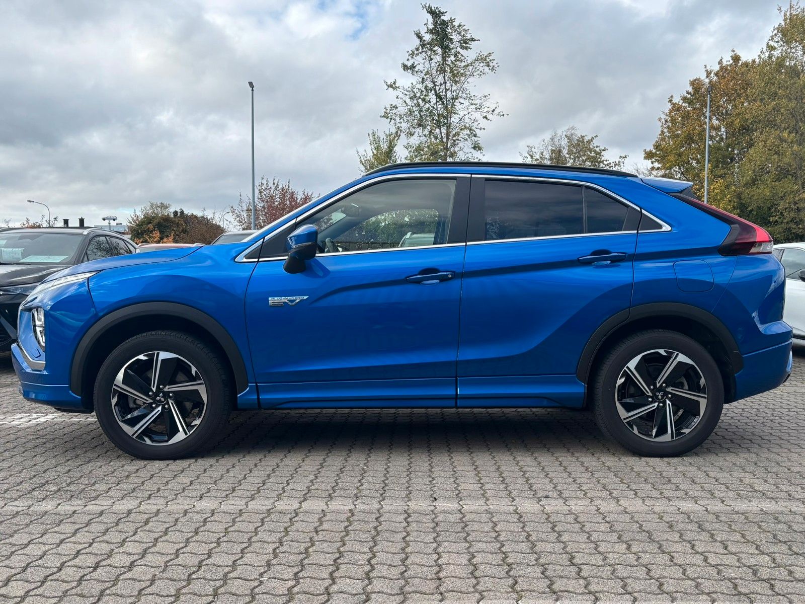 Fahrzeugabbildung Mitsubishi Eclipse Cross PHEV PLUS