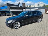 Mercedes-Benz C 320 C -Klasse T-Modell C 320 T CDI - Mercedes-Benz C 320 aus 2009