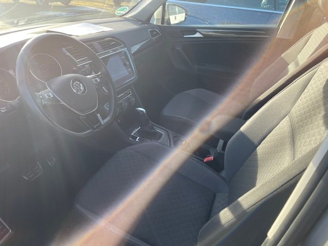 Tiguan 1.5 TSI DSG Comfortline  Navi AHK-klappba