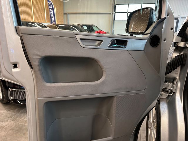 MYAUTOCENTER – Gebraucht- und Jahreswagen mit Werkstattservice in Pfaffenhofen Volkswagen T5 Multivan Automatik *Comfortline*Navi*AHK*