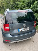 Skoda Yeti 2.0 TDI 4x4 Ambition Ambition - Skoda Yeti von privat