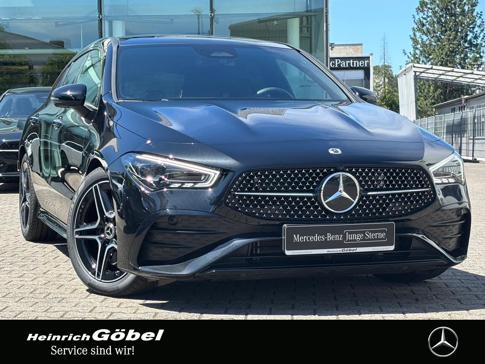 Fahrzeugabbildung Mercedes-Benz CLA 250 4M SB AMG-ADV+ 360°KA KLG PANO AB WP FAP