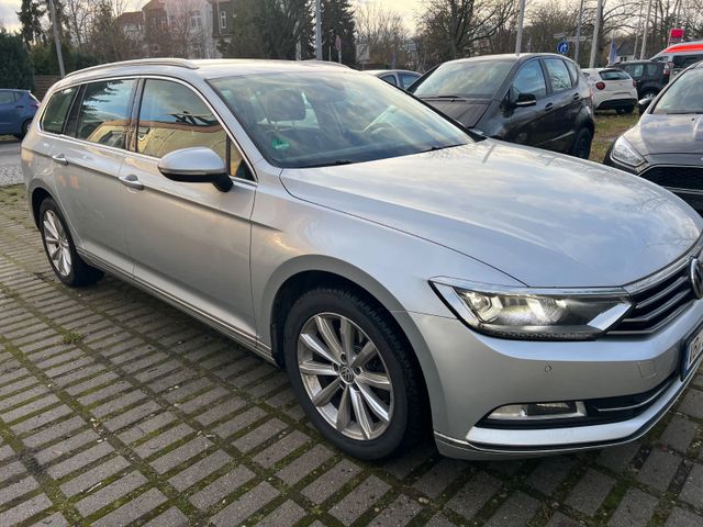 Volkswagen Passat Variant Highline 2.0 TDI ACC LED NAVI MAS