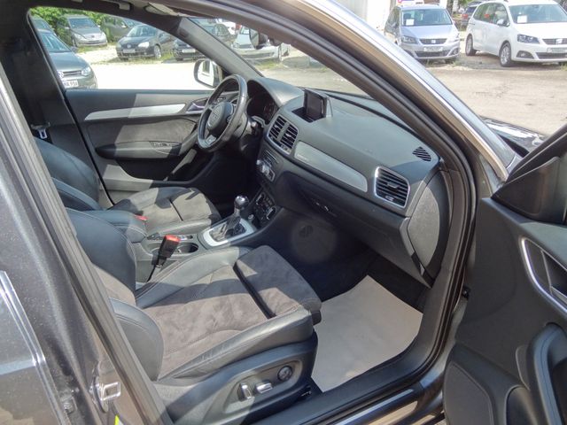Fahrzeugabbildung Audi Q3 sport quattro/2xS-Line/2.Hd/Pano/AHK/Kam/Navi