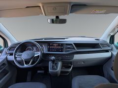 Fahrzeugabbildung Volkswagen T6.1 Caravelle Comfort DSG Rollstuhllift 8.Sitze