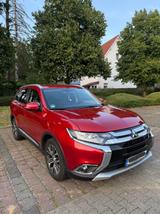 Mitsubishi Outlander 2.0 MIVEC Edition 100 ClearTec 2WD... - Mitsubishi Outlander in Solingen