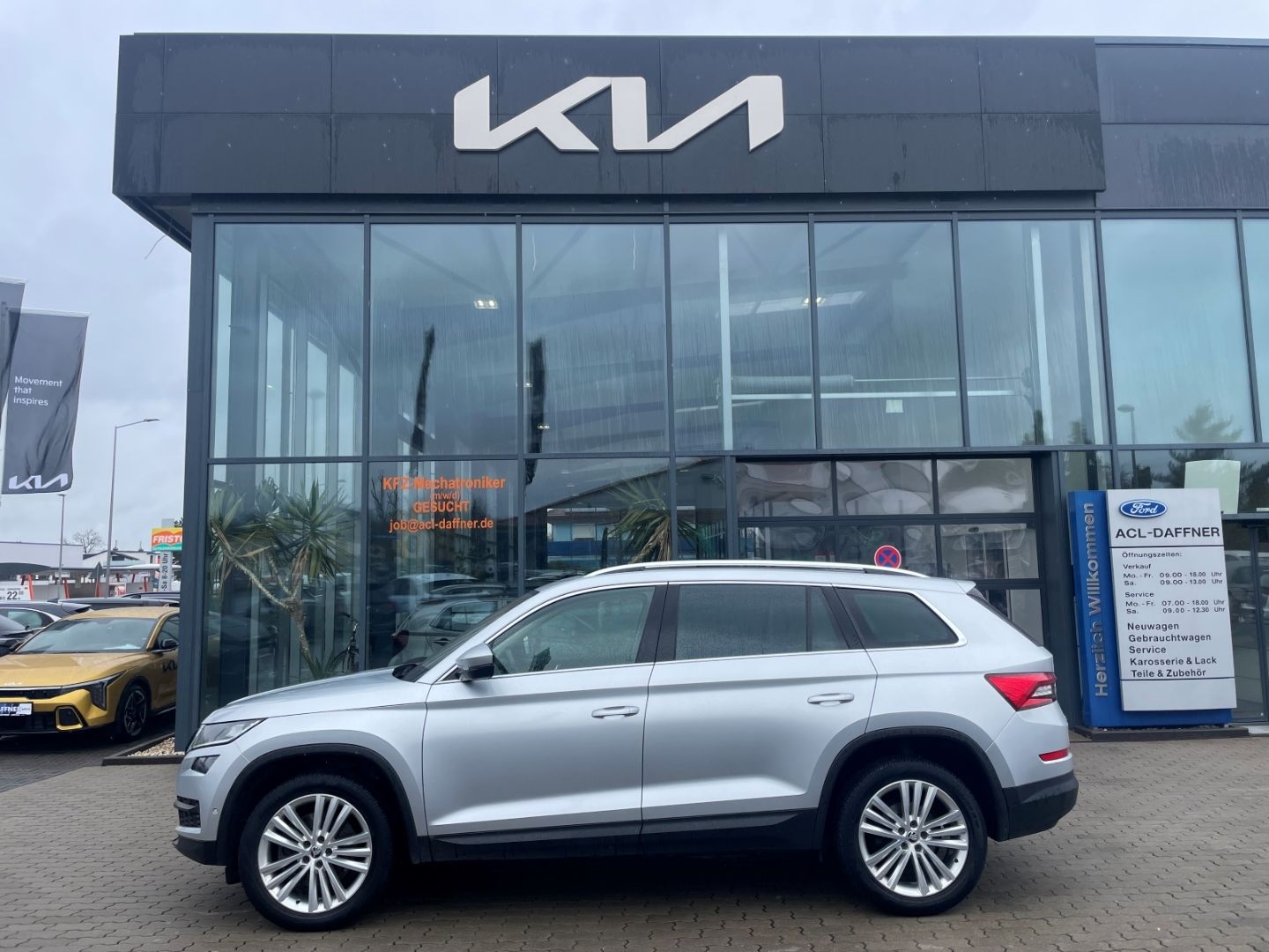 Fahrzeugabbildung SKODA Kodiaq Style 4x4 7-Sitzer Memory Sitzheiz&klima