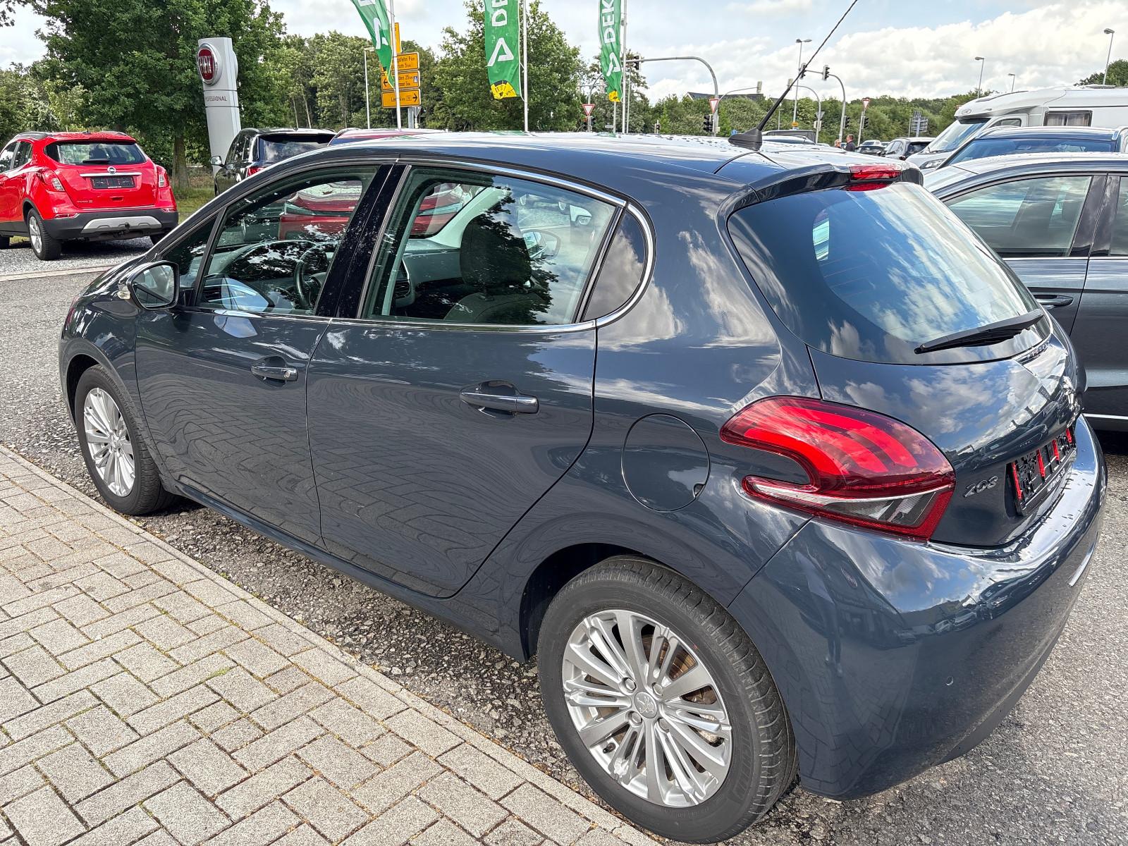 Peugeot 208 Allure