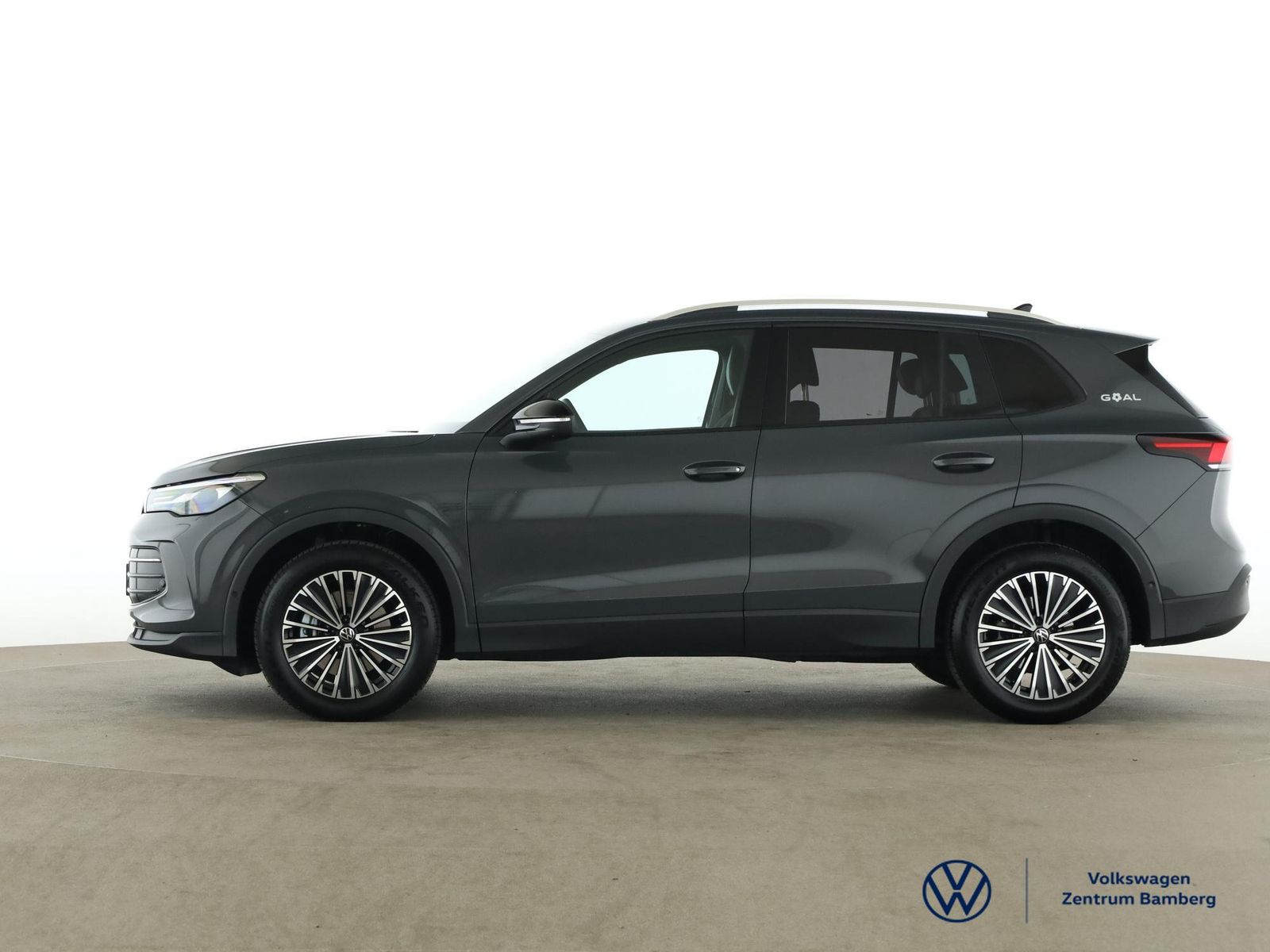 Volkswagen Tiguan 2.0 TDI Goal DSG AHK AREA PARKASSIST GJR foto 3