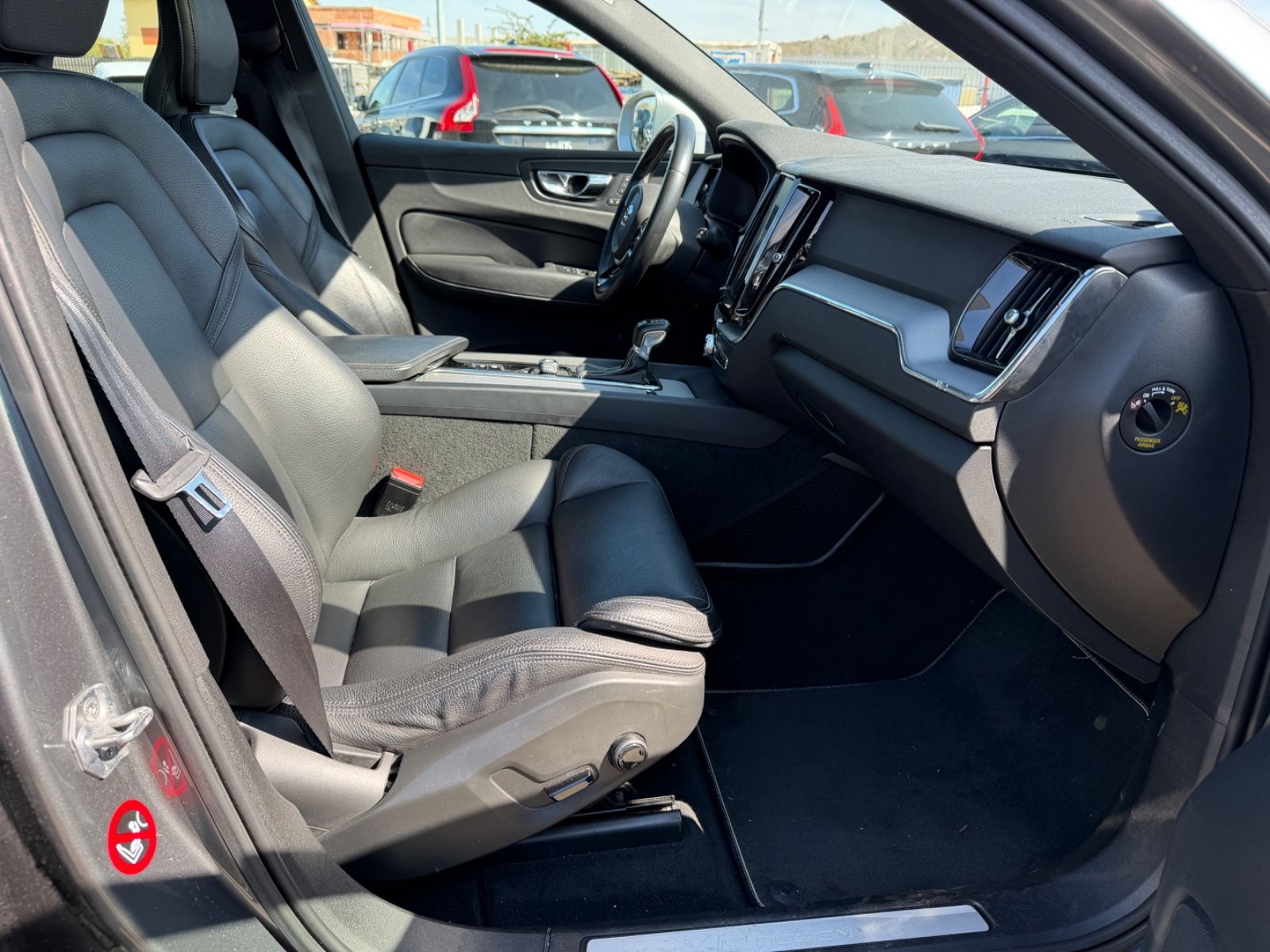 Volvo XC60 R Design AWD Aut.Pano.Navi.Garantie foto 23