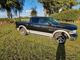 Dodge RAM - Dodge RAM mit Benzin-Antrieb: Leder, Allradantrieb, Geländewagen, Automatik