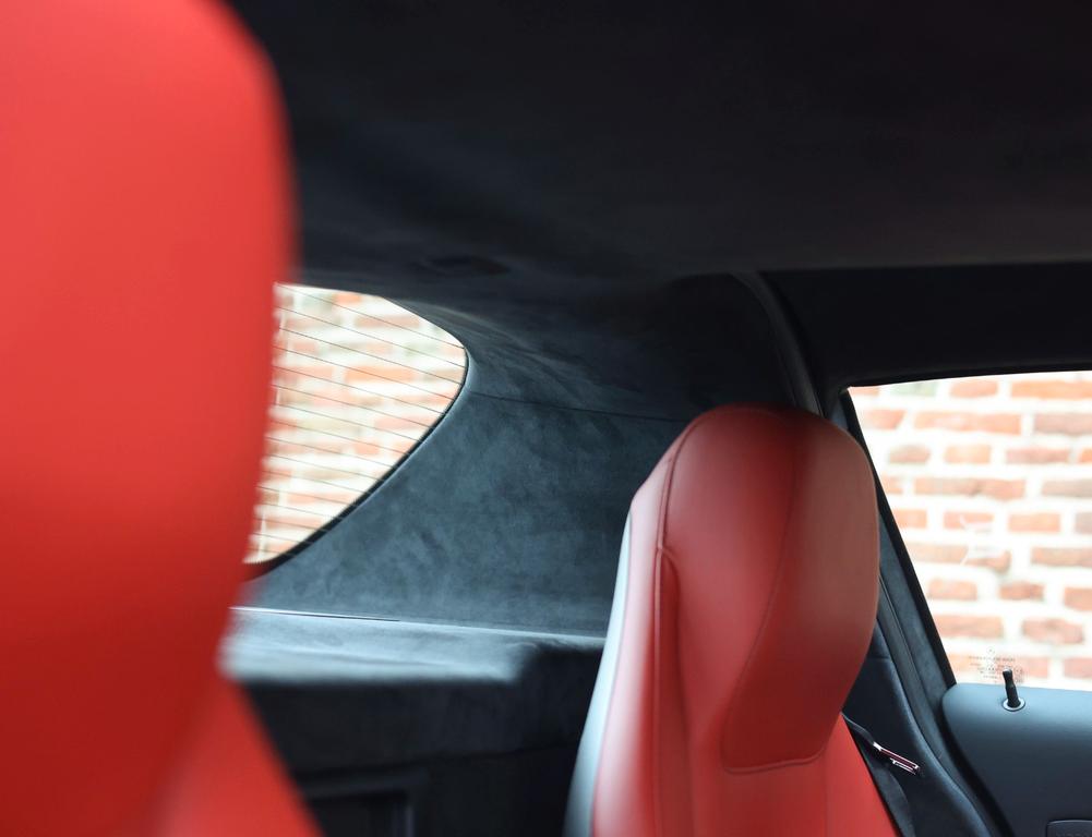 Mercedes-Benz SLS AMG