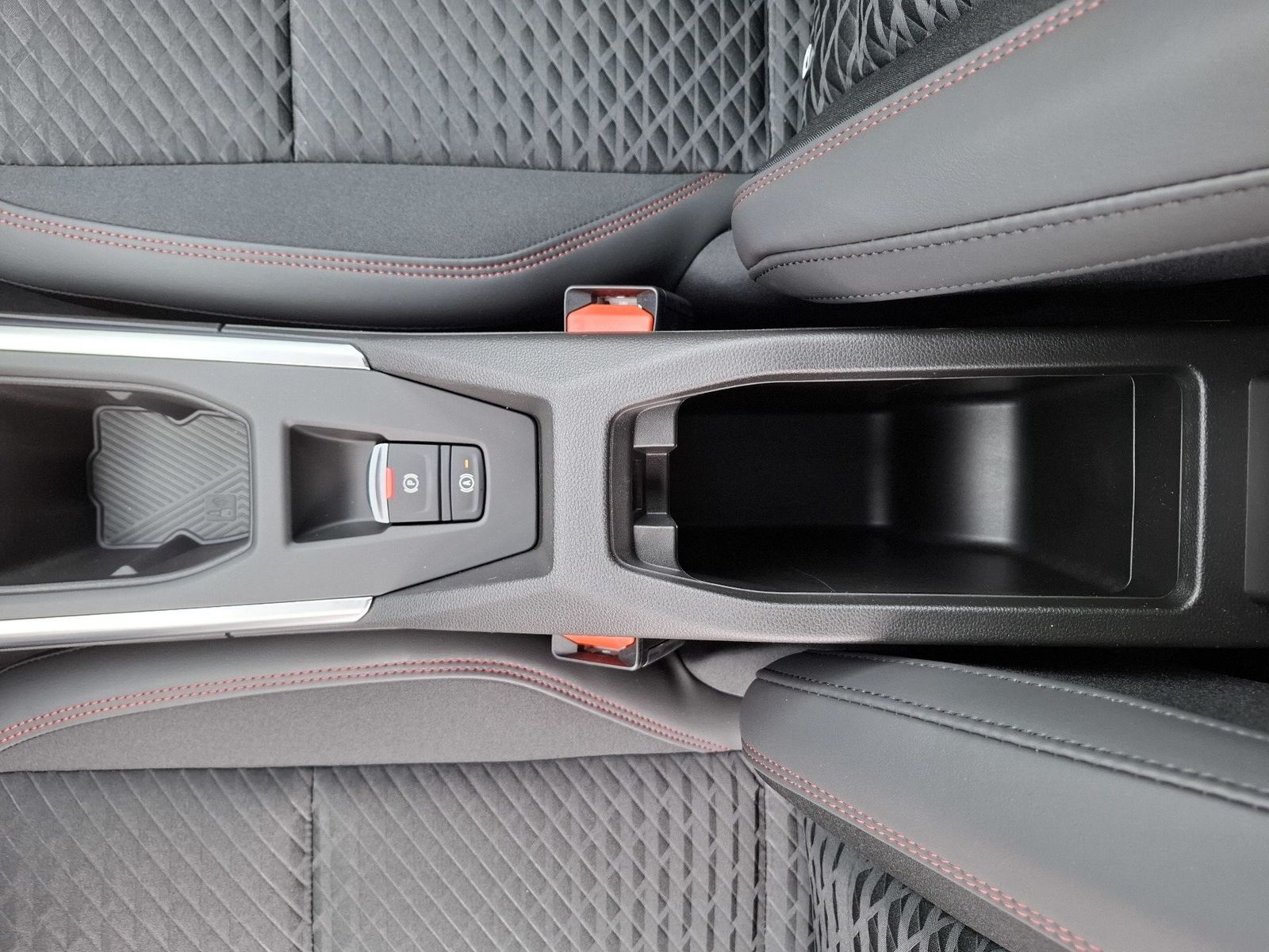 Renault Clio - Bild 25