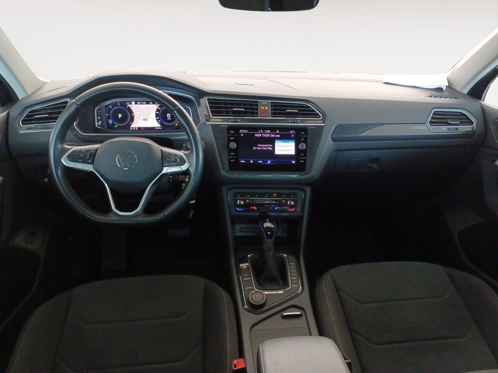 Fahrzeugabbildung Volkswagen Tiguan 2.0 TDI 4MOTION DSG Elegance Sthzg, AHZV