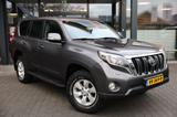 Toyota Land Cruiser 2.8 D-4D 5DRS VX A/T VAN   - Toyota Land Cruiser: Vx