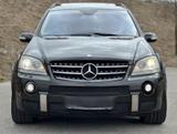 Mercedes-Benz Mercedes Benz ML 63 AMG mit Vollausstattung - gebrauchte Mercedes-Benz ML 63 AMG aus dem Jahr 2007