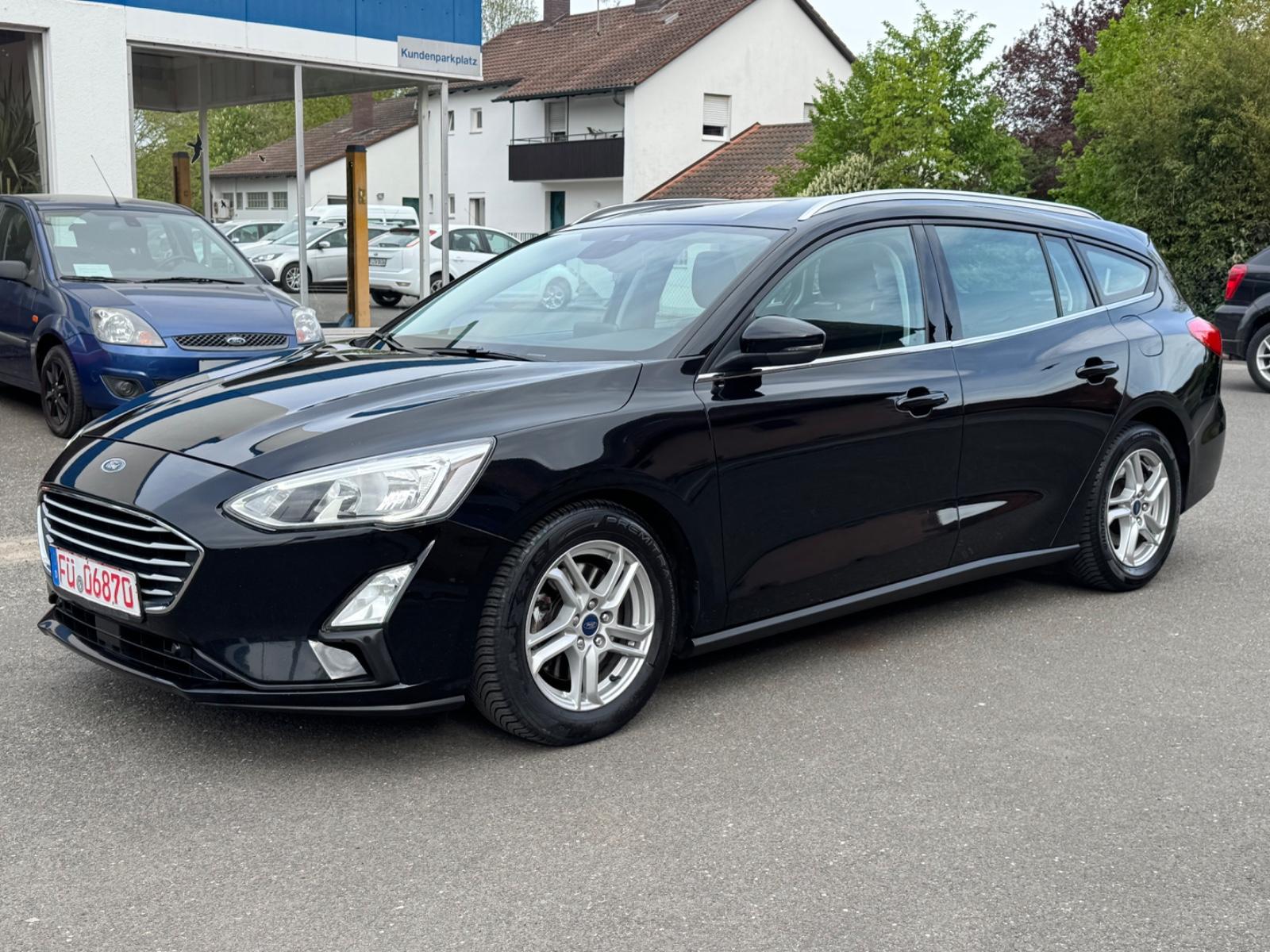 Ford Focus Turnier 1.5 TDCI AUTOMATIK 88 KW PDC NAVI
