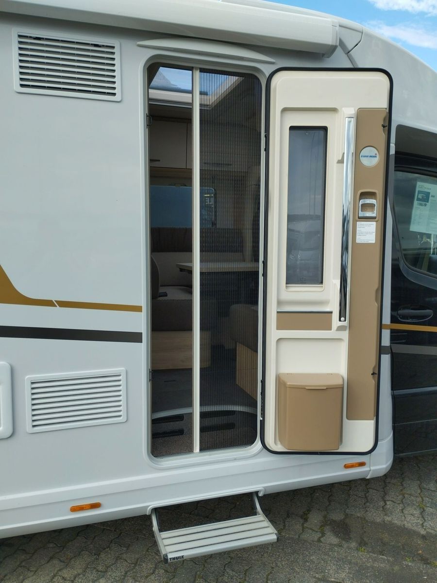 Fahrzeugabbildung Eura Mobil Profila T PT 726 EB Dörr 30 Jahre Sonderedition