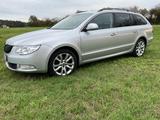 Skoda Superb 2.0 TDI 125kW Family Combi Family TÜV neu - Skoda Superb Family