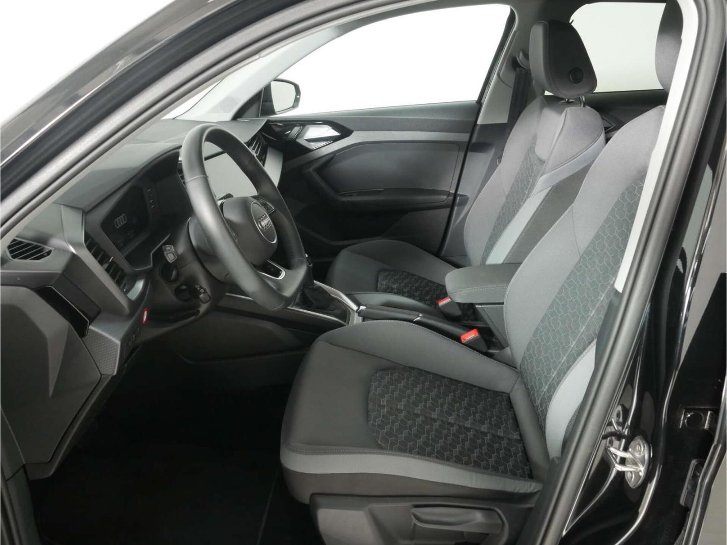 Audi A1 allstreet 30 TFSI NAV/LED/ACC/Kessy/SH/, миниатюра 14