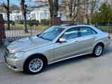 Mercedes-Benz E 250 CGI BlueEFFICIENCY ELEGANCE ELEGANCE - Mercedes-Benz E-Class aus 2009