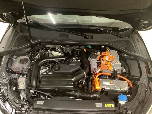 A3 Sportback advanced 40 TFSIe,Kamera,AHZV,LED,e