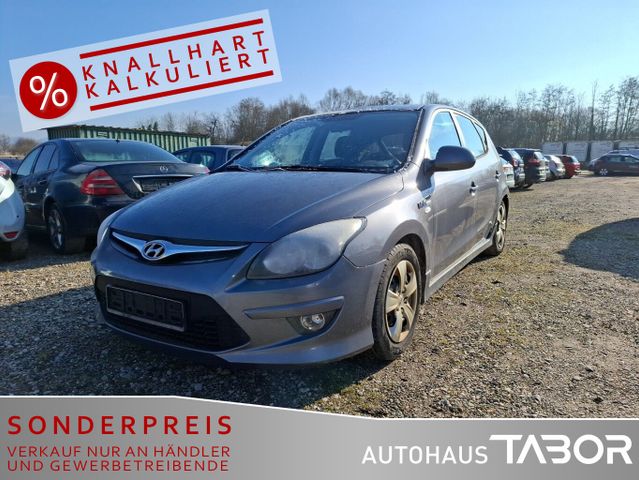 Hyundai i30 1.6 CRDi DPF Trend blue